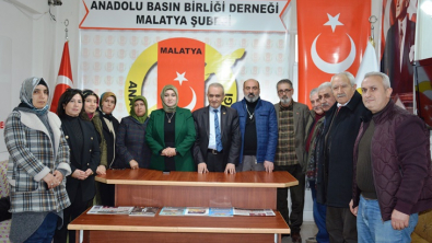 Başkan Alpaslan, Anadolu Basın Birliği Derneğinin Çalışmalarını Takdir Ediyoruz
