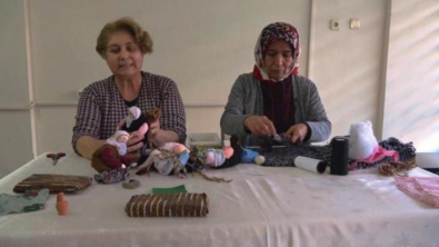 Tarihi Yeşilyurt Konaklarında ki ‘Azet Bacı’ Bez Bebek Üretimi Dikkat Çekiyor